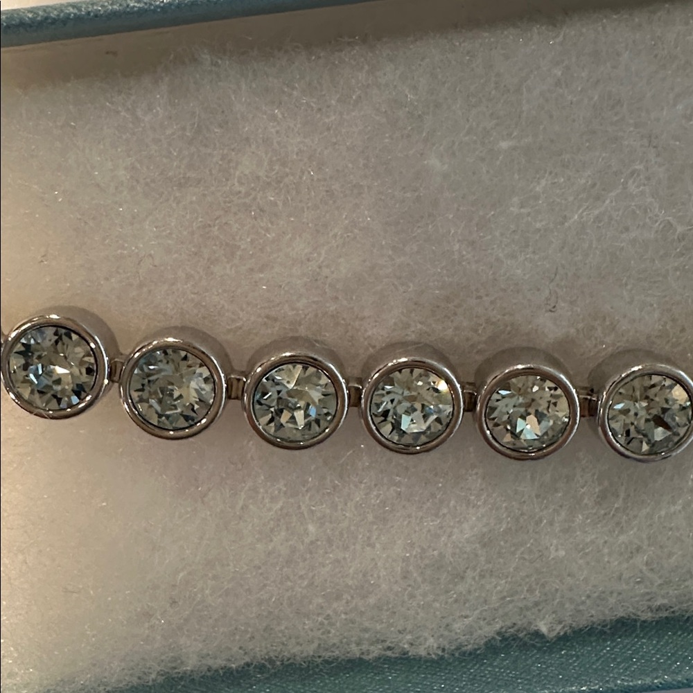 Touchstone Crystal blue/green Ice Bracelet - Picture 3 of 7